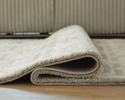 Maconville Ivory/Gray Large Rug - R407321