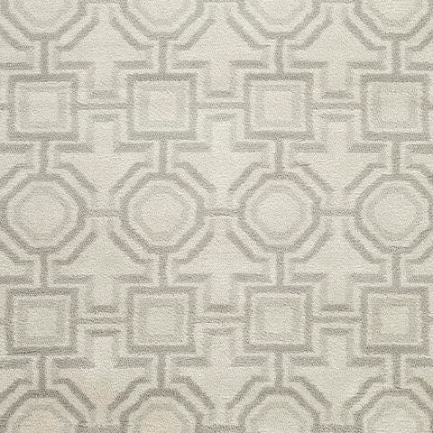 Maconville Ivory/Gray Medium Rug - R407322