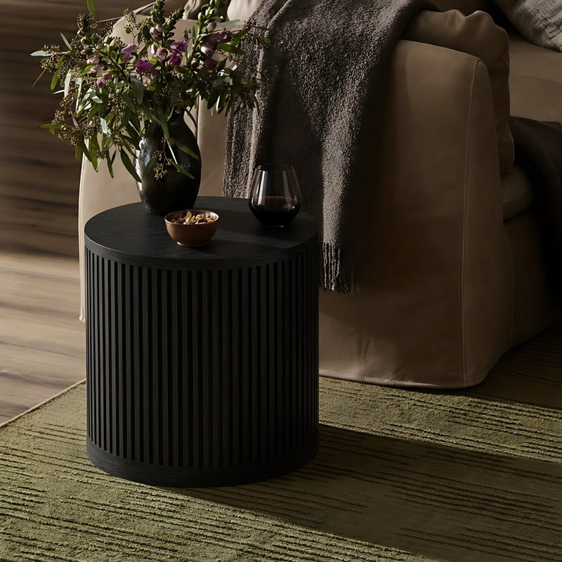 Madera Oak Veneer And Solid Wood End Table in Black - 77031Black-ET
