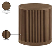 Madera Oak Veneer And Solid Wood End Table in Brown - 77031Brown-ET