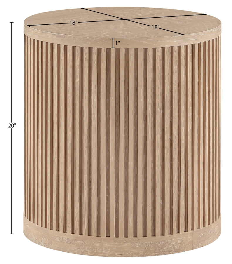 Madera Oak Veneer And Solid Wood End Table in Natural - 77031Natural-ET