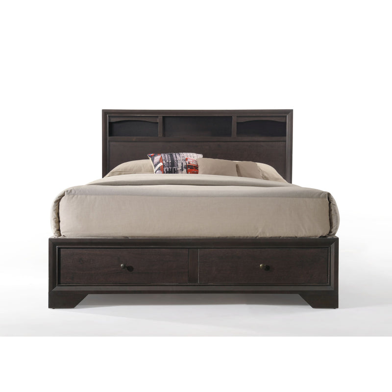Madison II EK Bed - 19557EK