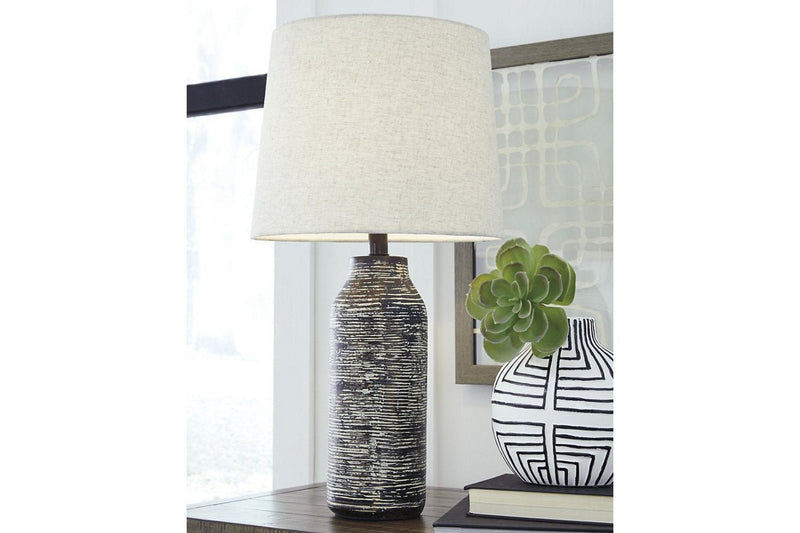 Mahima Black/White Table Lamp (Set of 2) - Gate FurnitureTable Lamp Pair