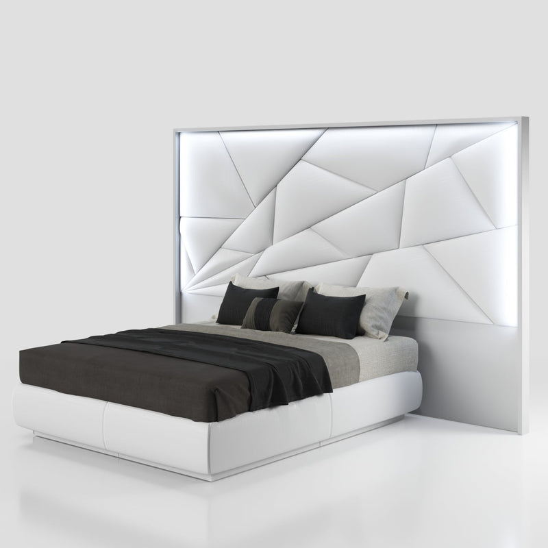 Majesty Bedroom W/Light And Kiu Cases Set - Gate FurnitureBedroom Set