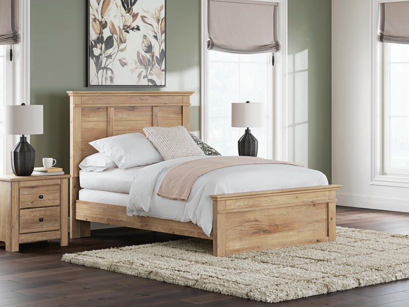 Makidern Full Panel Bed, Dresser and Mirror - PCB1170B21