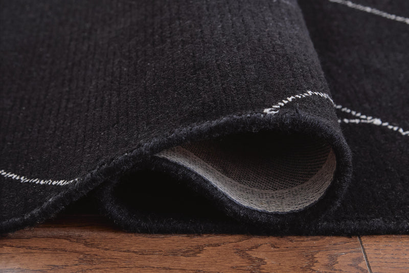 Marav Black/White 7'8" x 10' Area Rug - R407531