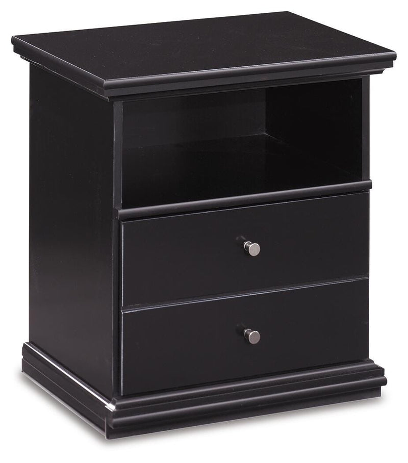 Maribel Queen Panel Bed, Dresser, Mirror and Nightstand in Black - PKG021542