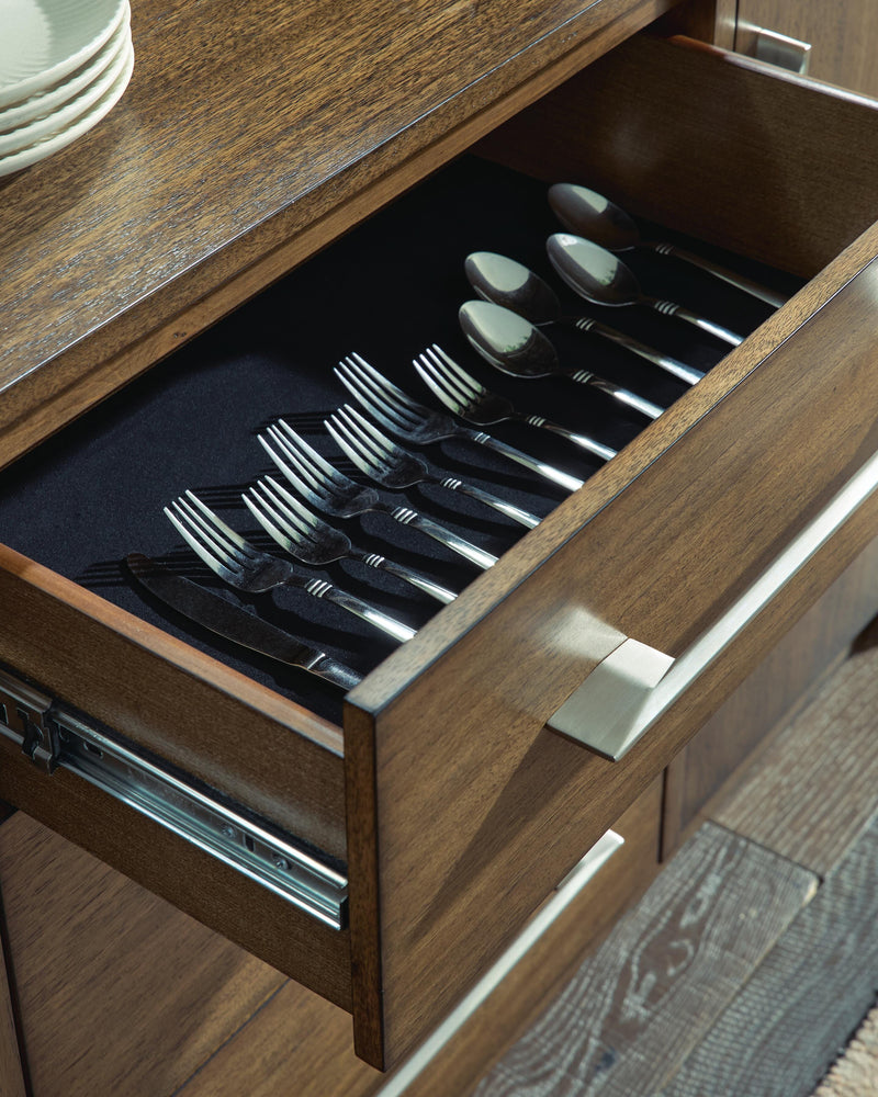 Marxmore Brown Dining Server - D863-60