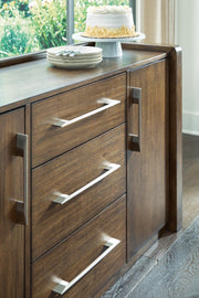 Marxmore Brown Dining Server - D863-60