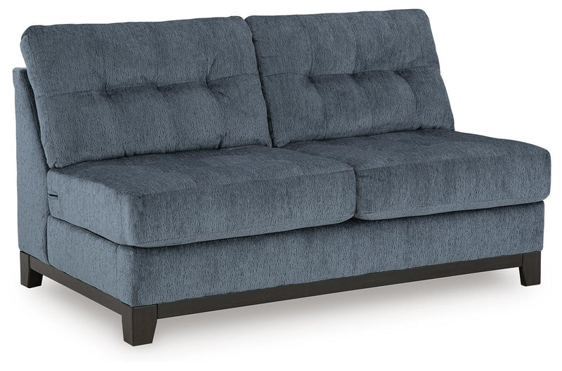 Maxon Place 3-Piece Sectional and Ottoman - 33003U3
