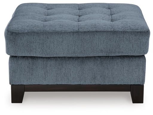 Maxon Place 3-Piece Sectional and Ottoman - 33003U3