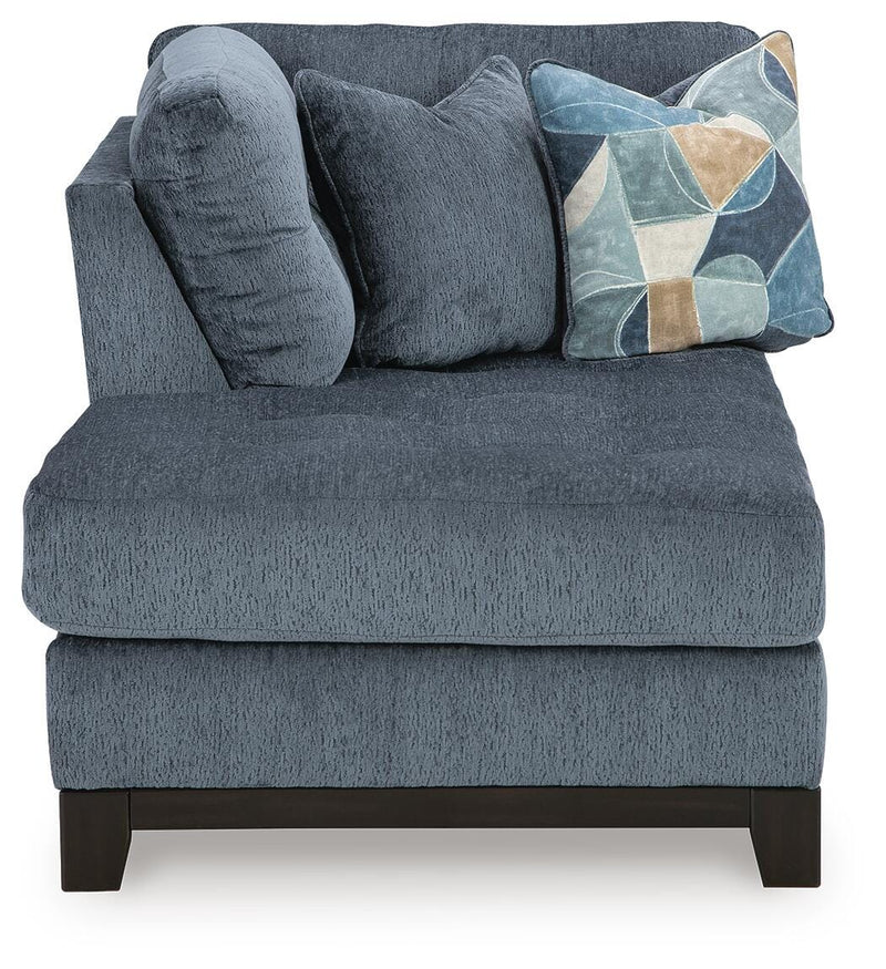 Maxon Place 3-Piece Sectional and Ottoman - 33003U3