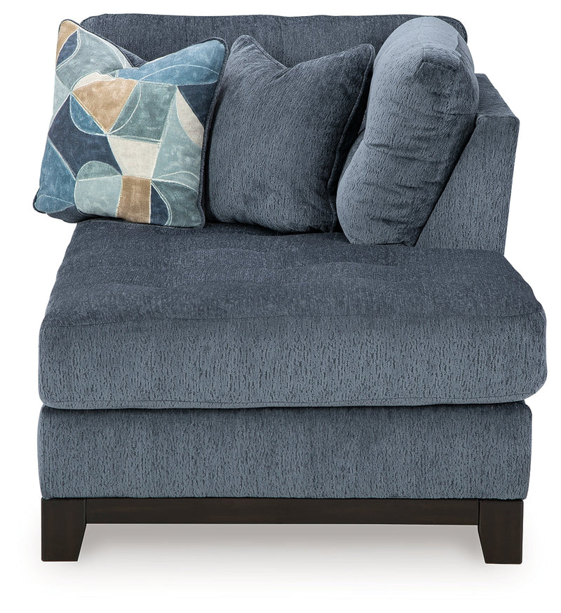 Maxon Place Navy Right-Arm Facing Corner Chaise - 3300317