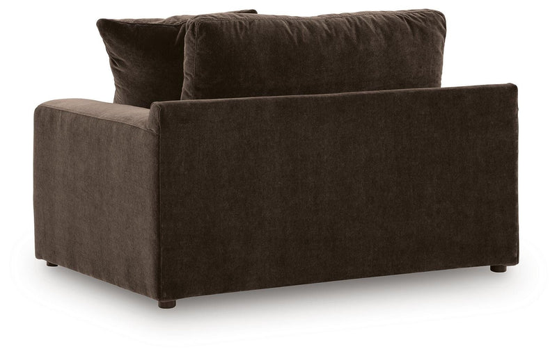 Maxton Heights Bittersweet Oversized Chair - 6780723