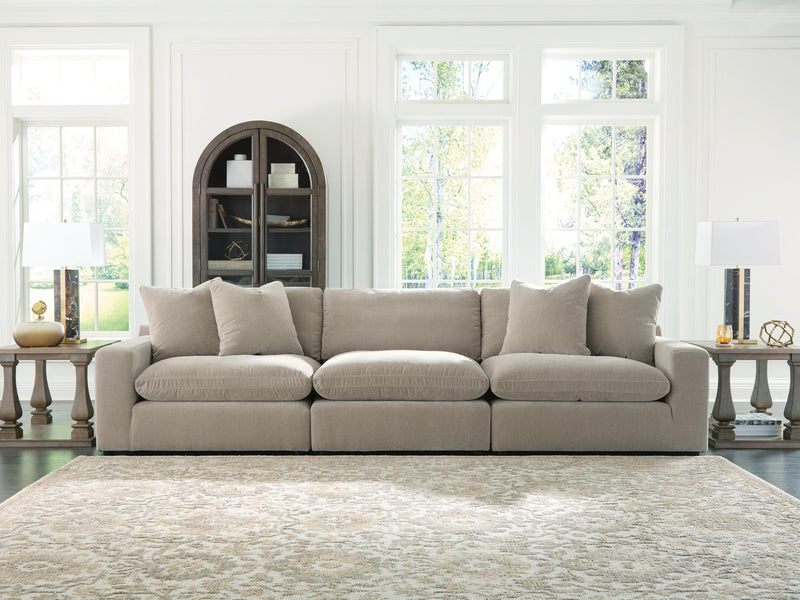 Maxton Heights Pebble 3-Piece Sectional Sofa - 67808S2