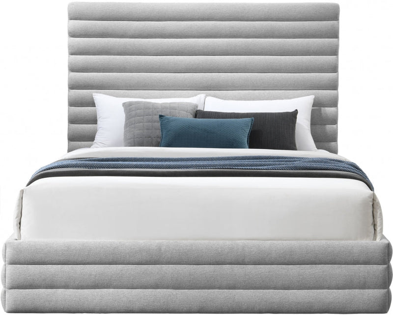 Maxwell Linen Textured Fabric Queen Bed (3 Boxes) Grey - Gate FurnitureQueen Bed