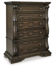 Maylee King Upholstered Panel Bed, Chest and 2 Nightstands - B947B19