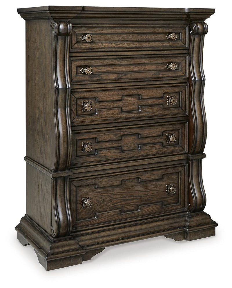 Maylee King Upholstered Panel Bed, Chest and 2 Nightstands - B947B19