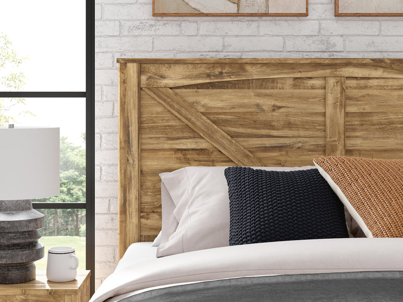 Maystonna Brown King Crossbuck Panel Bed - PCB1580B6