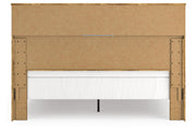 Maystonna Brown King Panel Bed - PCB1580B7