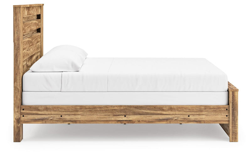 Maystonna Brown King Panel Bed - PCB1580B7