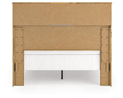 Maystonna Brown Queen Panel Bed - PCB1580B4