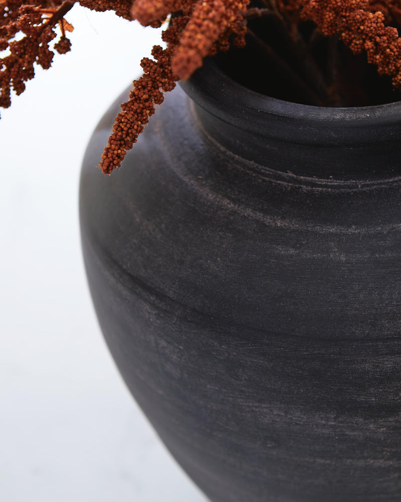 Meadie Distressed Black Vase - A2000791