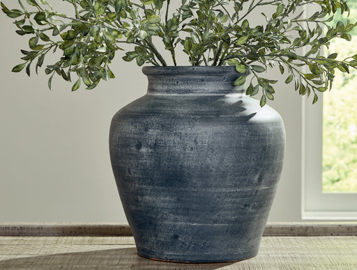 Meadie Distressed Blue Vase - A2000629