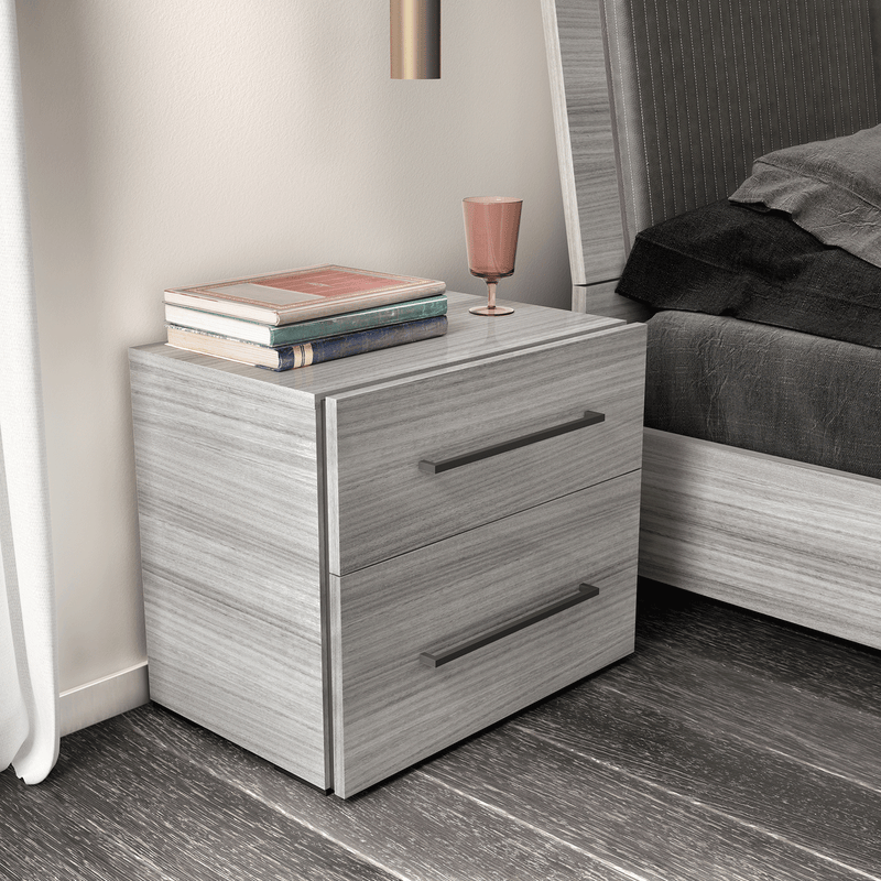 Mia Bedroom w/ Light SET - p13336