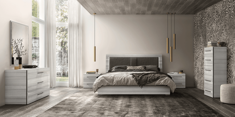 Mia Bedroom w/ Light SET - p13336