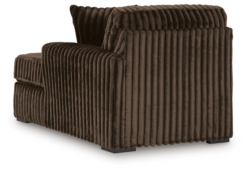 Midnight-Madness 2-Piece Sectional and Ottoman - 98104U7