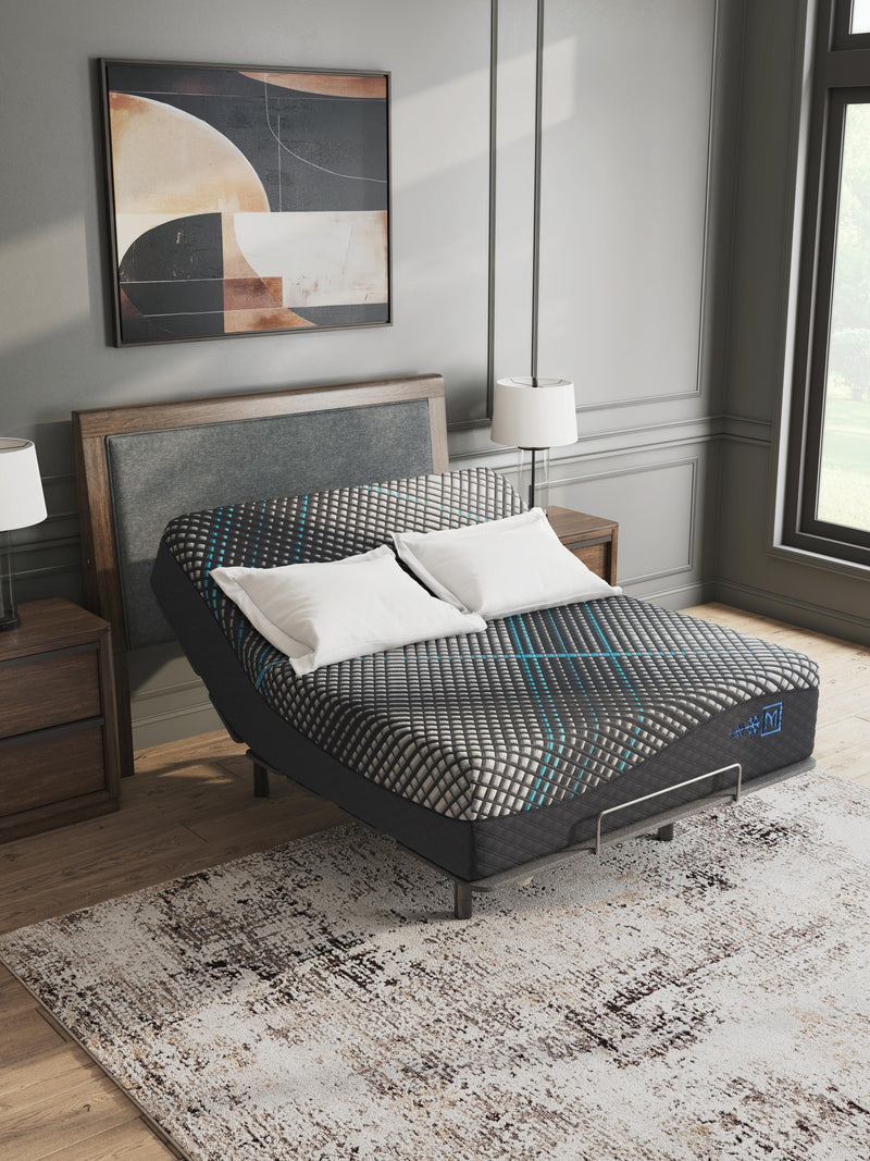 Millennium 2.0 Foam 14 Inch Black Queen Mattress - M31231