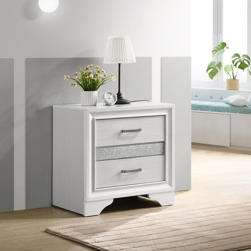 Miranda 3-drawer Nightstand Bedside Table White - 205112