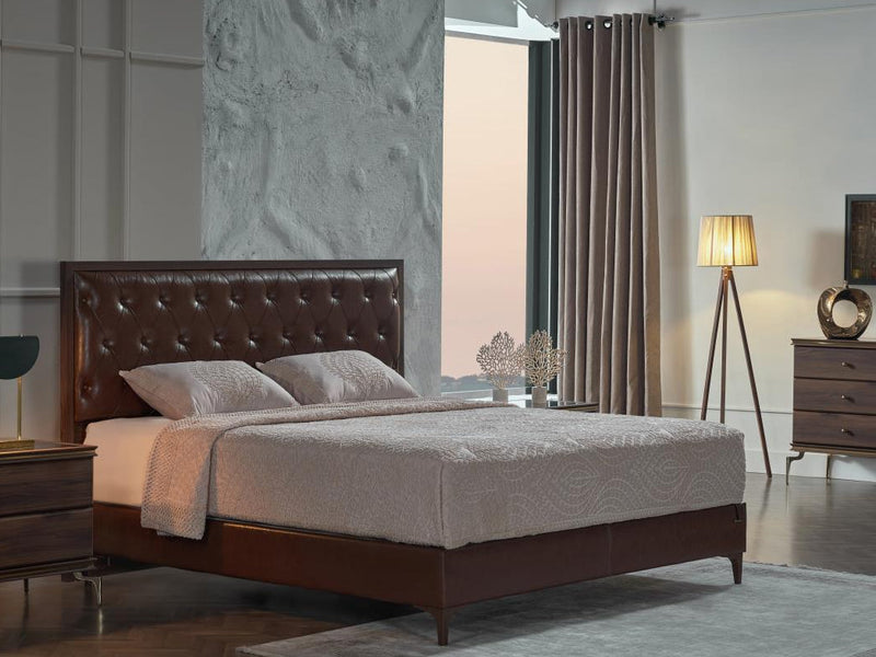 Montego Walnut Queen Bed from Bellona - Luna Furniture