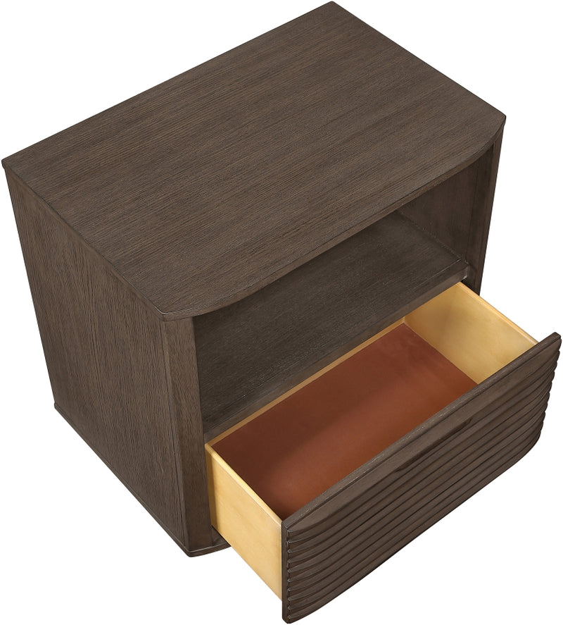 Morino 28" Oak Veneer And Solid Wood Nightstand in Brown - MorinoBrown-NS