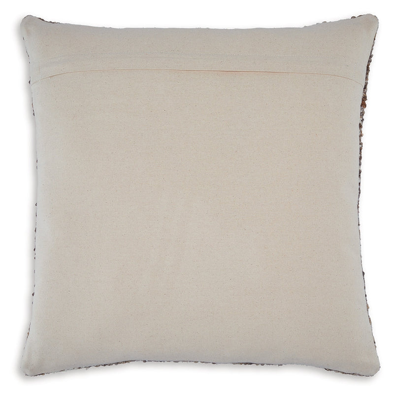 Nealton Brown/White Pillow (Set of 4) - A1001050