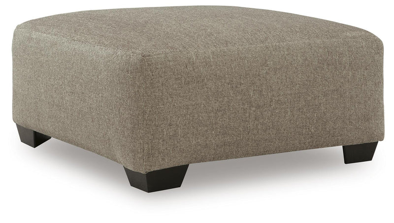 Newellen 3-Piece Sectional and Oversized Ottoman - 48404U1