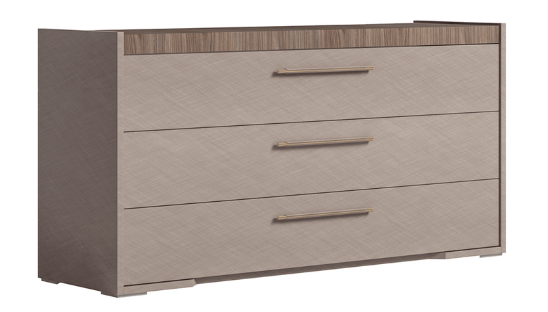 Nora Dresser - i38739