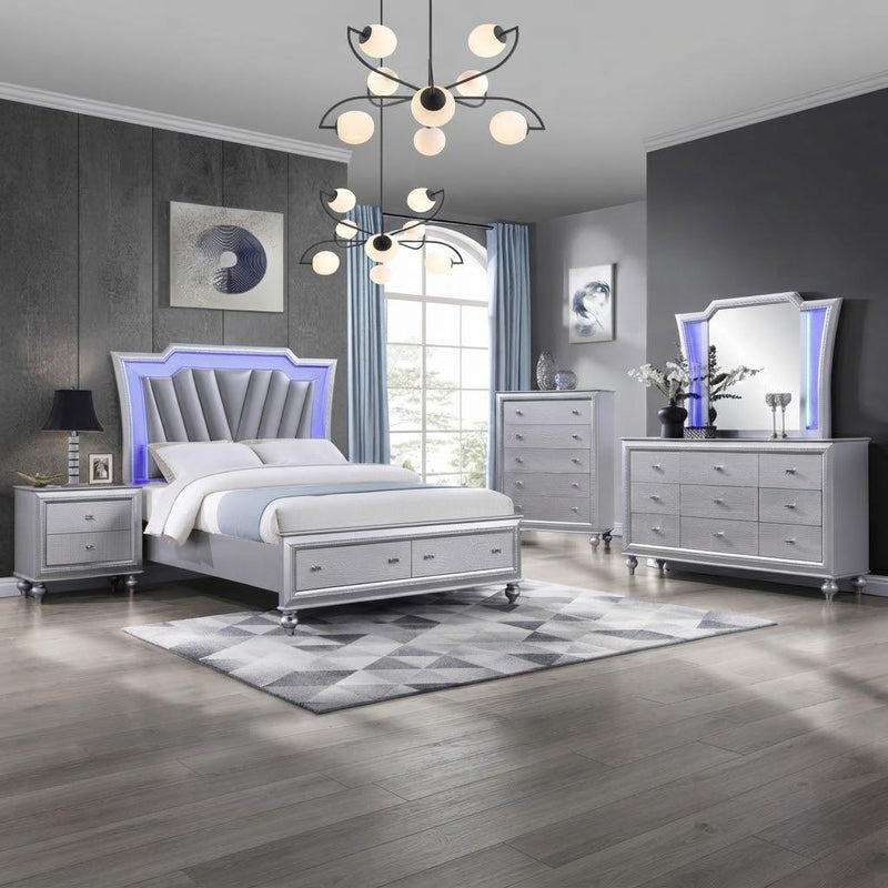 Nottingham - Silver Queen Bed, Dresser, Mirror, Chest, Nightstand - B207-QDMCN