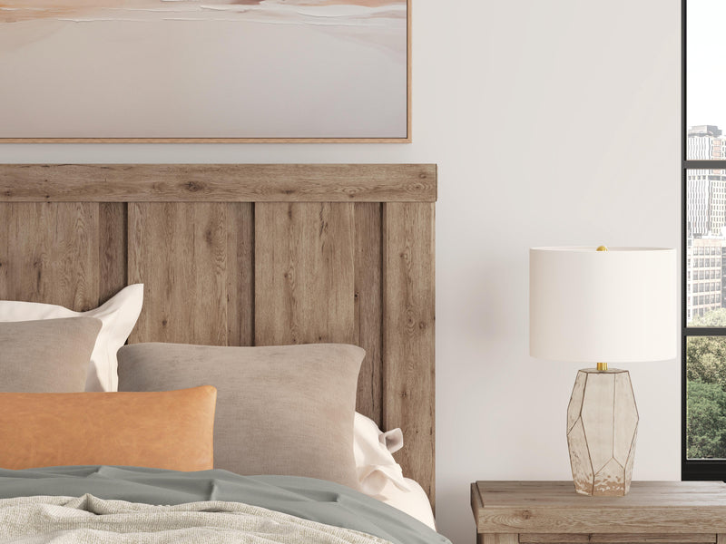 Oliandon Light Brown Queen Panel Bed - PCB2844B2
