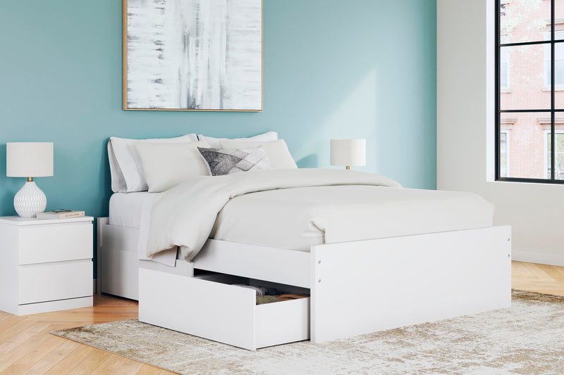 Onita White Queen Platform Bed with 1 Side Storage - EB9630B22