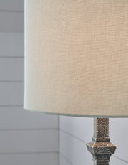 Oralieville Accent Lamp - Gate FurnitureTable Lamp