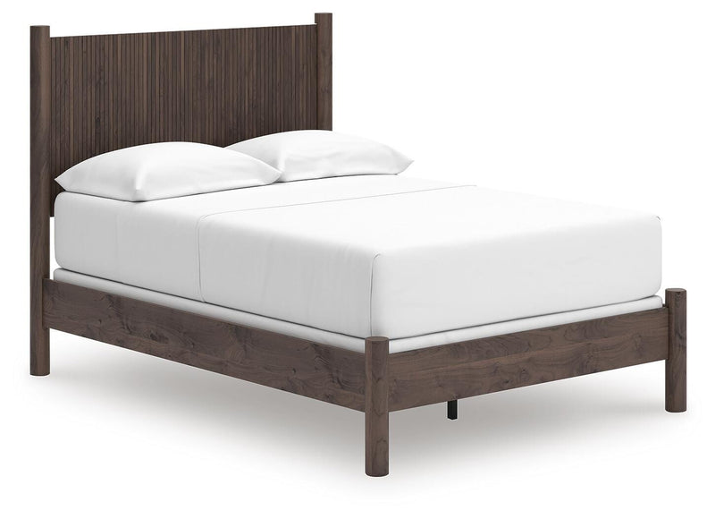 Pamytta Brown Full Panel Bed - PCB2614B16