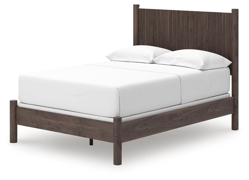 Pamytta Full Panel Bed, Dresser and Mirror - PCB2614B17