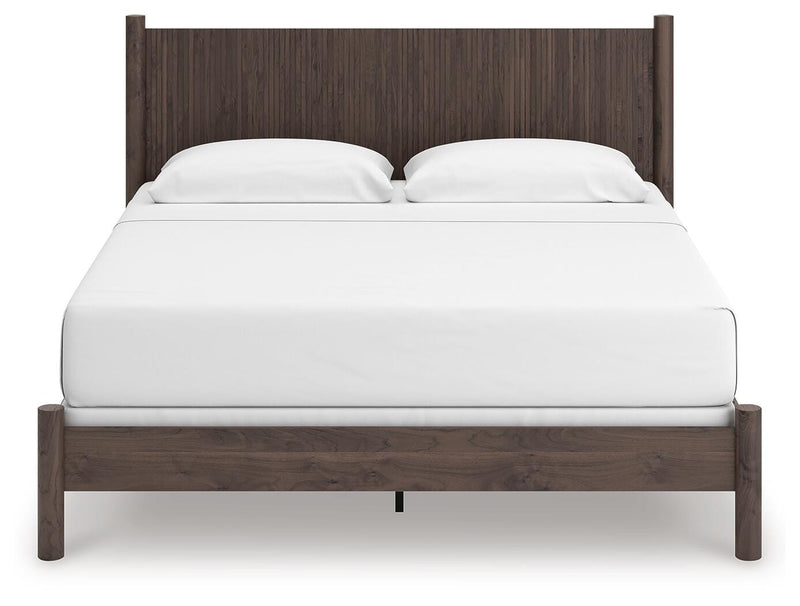 Pamytta King Panel Bed, Chest and  Nightstand in Brown - PKG022778