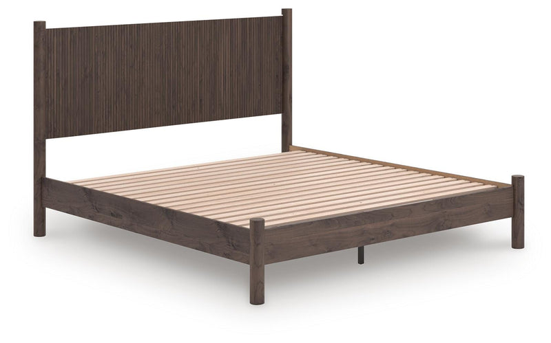 Pamytta King Panel Platform Bed, Dresser and Chest in Brown - PKG022779