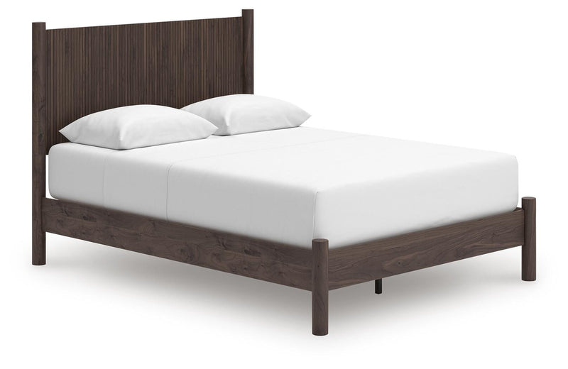 Pamytta Queen Panel Platform Bed and Dresser in Brown - PKG022679