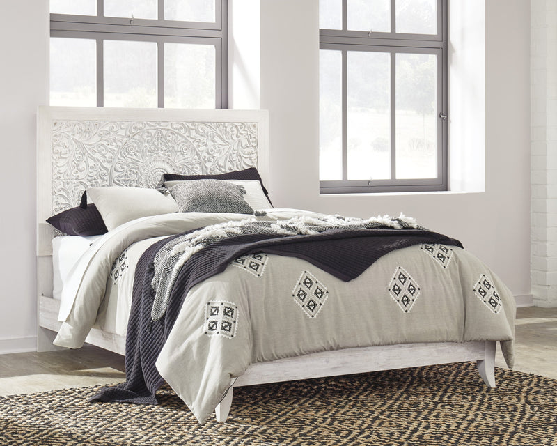 Paxberry Whitewash Queen Panel Bed - Gate FurnitureQueen Bed