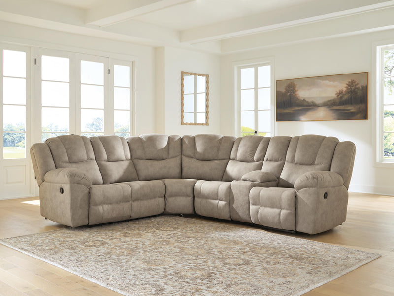 Pearce-Pike Birch 3-Piece Reclining Sectional with Console - PC69205S2