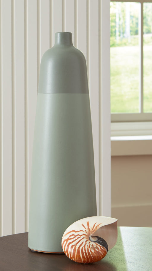 Peerland Sage Green Vase - A2000656